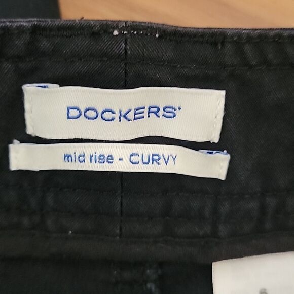 Dockers cropped black chinos Size 6 - Picture 9 of 13